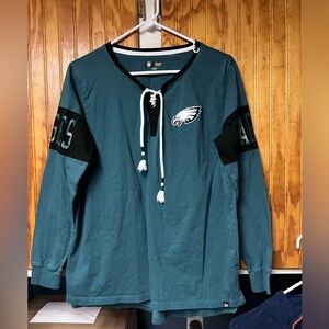 Womens NWOT Eagles long sleeved top size L